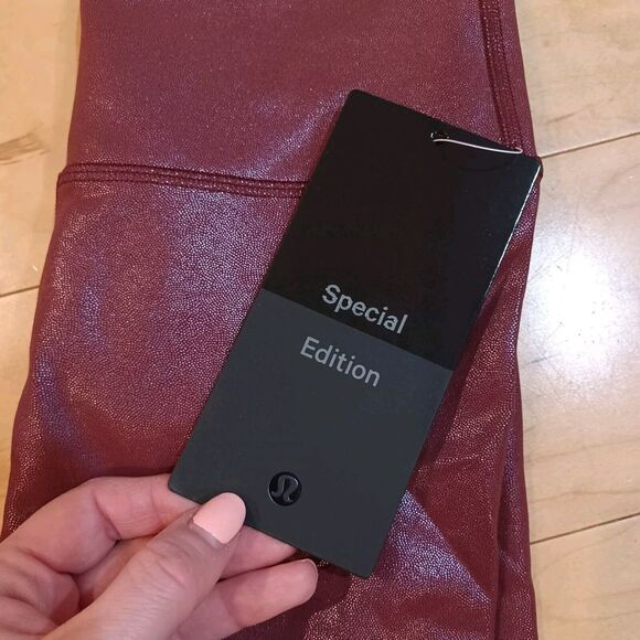 NWT Lululemon Wunder Train HR Tight 25" *Foil -Radiate Foil Print Red Merlot 2 - Picture 11 of 12